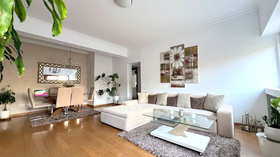 140mp etaj 1 Victoriei-Alexandru Ioan Cuza - Ultracentral - Poză 2