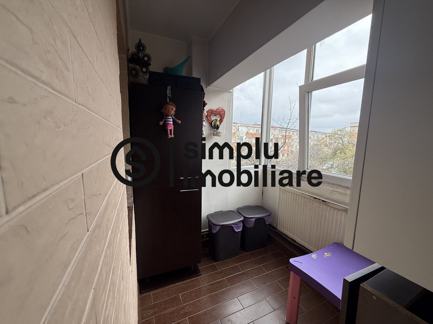 4 camere 95 mp | 1 Mai – etaj 3/4 | 2 bai |  centrala | bloc 1988 - Poză 15