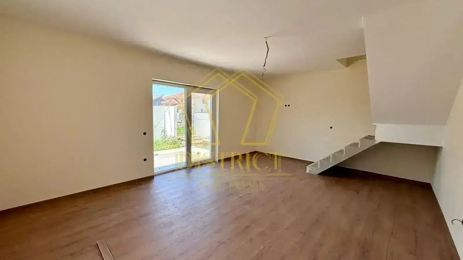 Casa individuala moderna cu 4 camere | Giarmata Vii - Poză 3