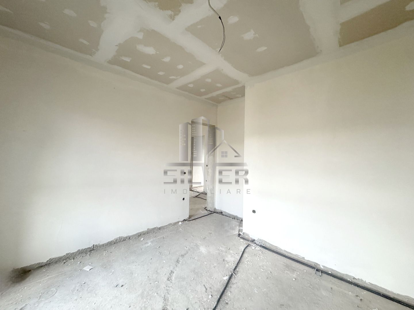 Casa tip triplex in zona Terra. - Poză 13