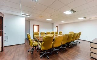 Cladire de birouri de vanzare. Comision 0% la cumparare - Poză 8