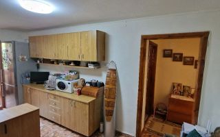 Apartament 2 camere  Lipovei parter cu balcon - Poză 2