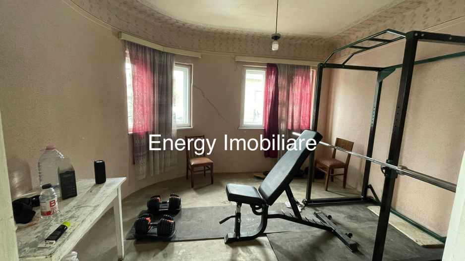 Casă de vânzare în satul Pănet - Poză 3