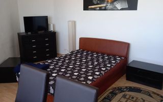 Garsoniera decomandata de inchiriat, M-uri - Poză 1