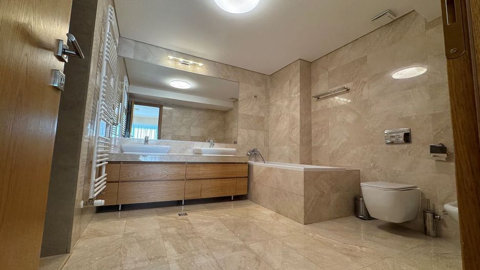 Duplex spectaculos 5 camere 266mp balcoane 32mp Pipera, Floreasca Nord - Poză 7