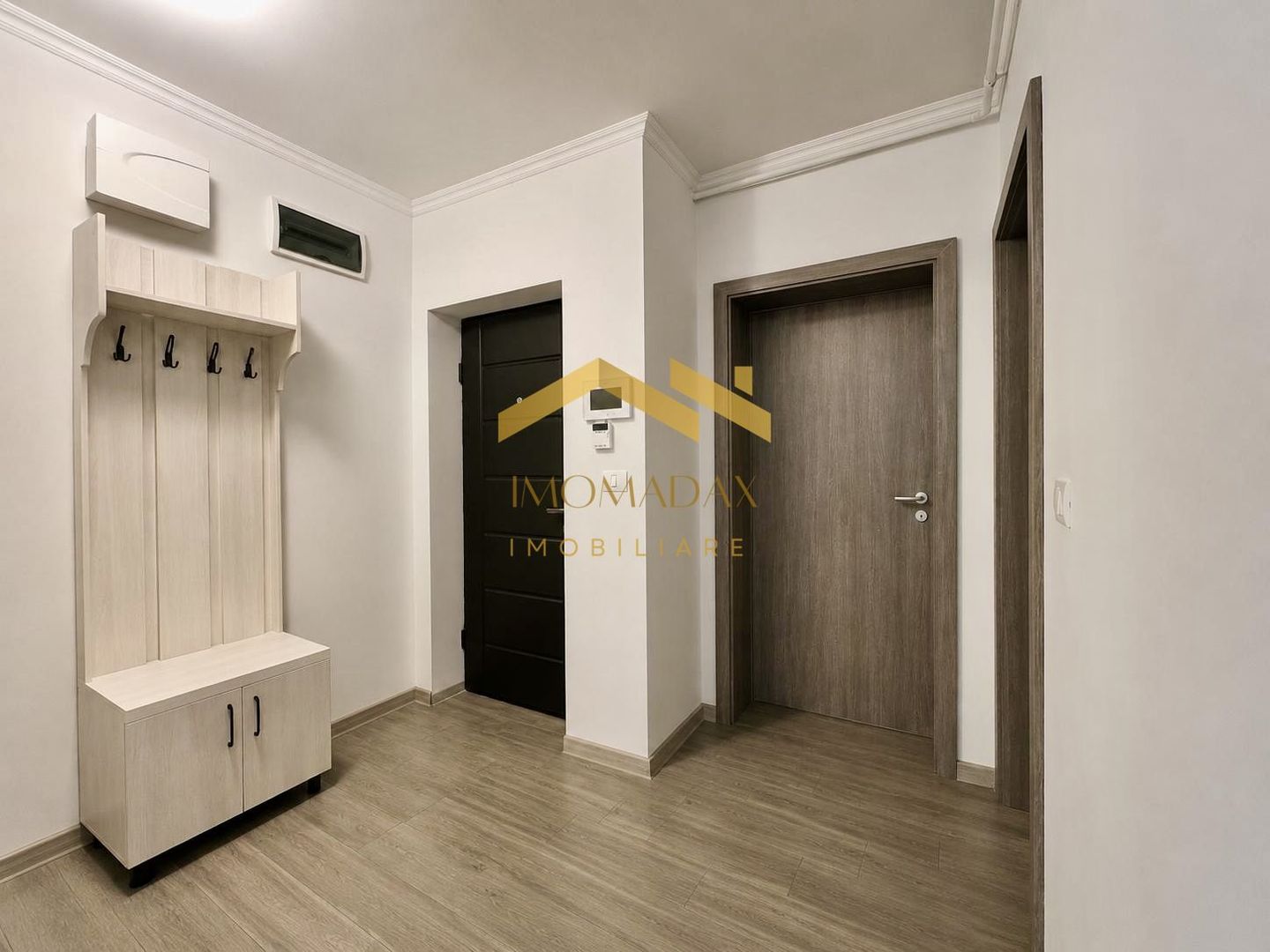 Braytim-2 Camere-Curte proprie - Poză 11