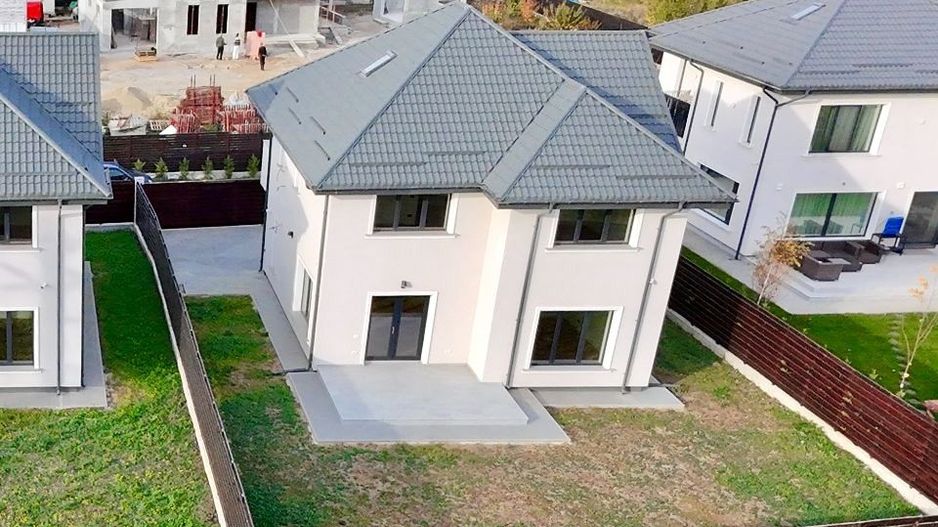 Vanzare vila cu 5 camere | Mogosoaia | Zona linistita - Poză 1