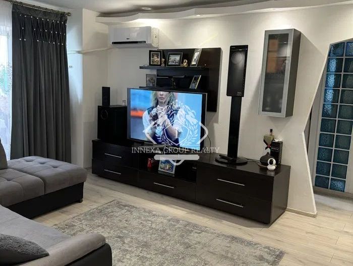 13 Septembrie-Prosper | 3 cam | 71mp | semidec | et 10 | 169.000 euro - Poză 1