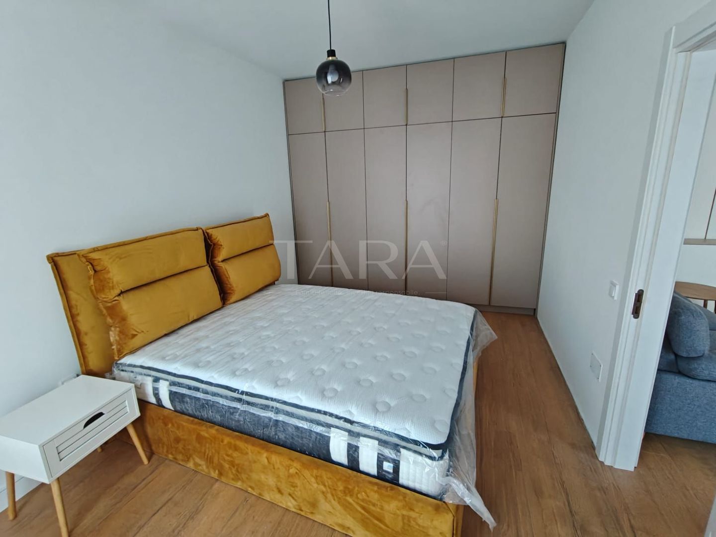 Apartament modern 2 camere, bloc nou cu lift – Florești, zona Eroilor - Poză 1