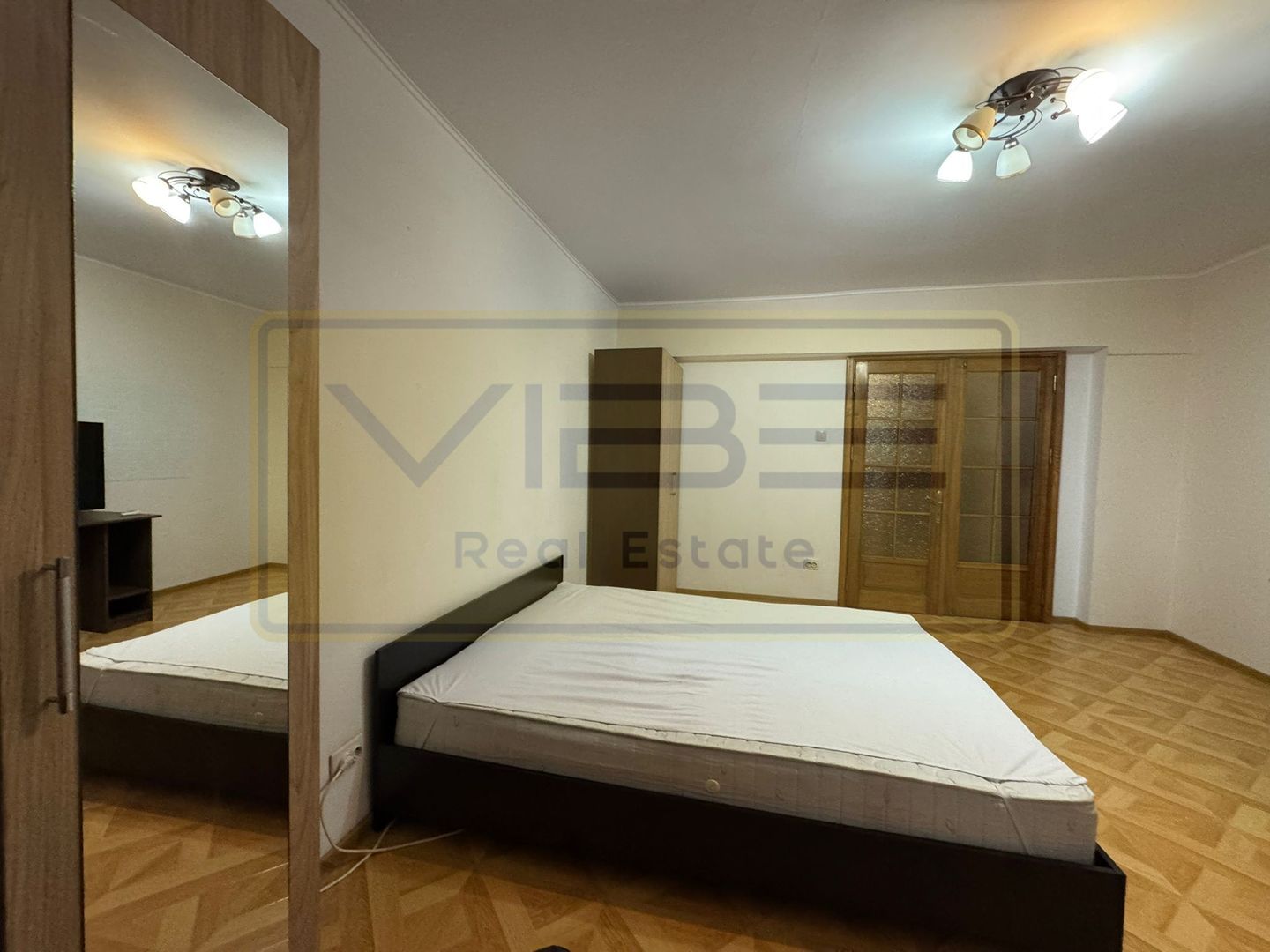 Apartament 4 camere decomandat Nicolina - Catedrala Catolica - Poză 1