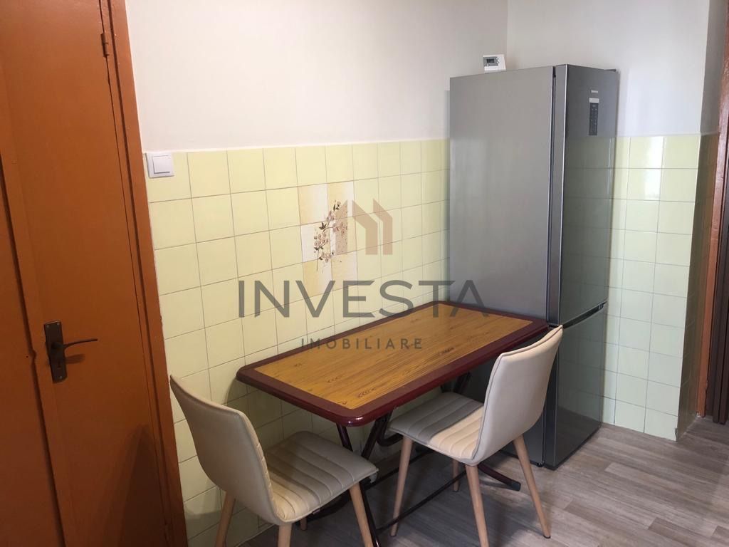 Apartament 3 camere decomandate - etaj intermediar - zona Titulescu - Poză 7
