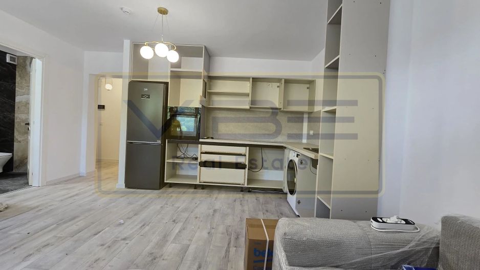 Poitiers Tower -Prima inchiriere - 2 camere + dressing  - mobilat modern - Poză 9