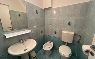Apartament de inchiriat-2 camere,cu bai proprii,centrul orasului - Poză 8
