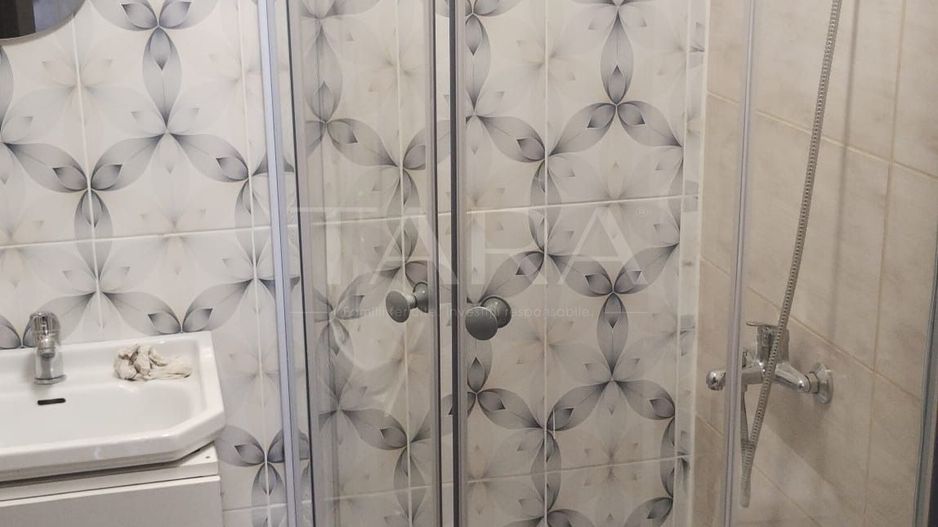 Apartament cu 3 camere în Florești, zona Peny . - Poză 13