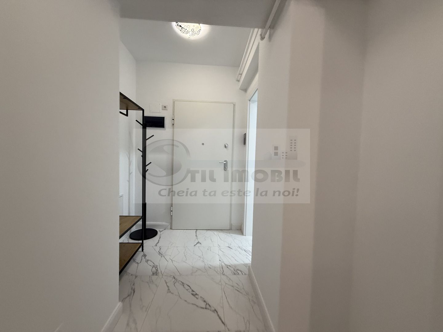 1 CAM TATARASI, NOU, DECOMANDAT, PRIMA INCHIRIERE, STATIE DE TRANSPORT - Poză 5