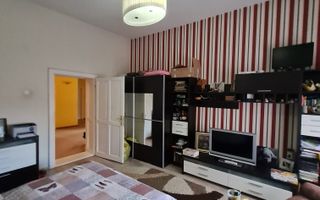 Vila generoasa,destinatii multiple - Poză 26