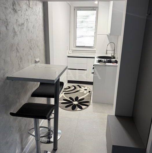 Apartament cochet, complet mobilat, în inima cartierului Plopilor. - Poză 2