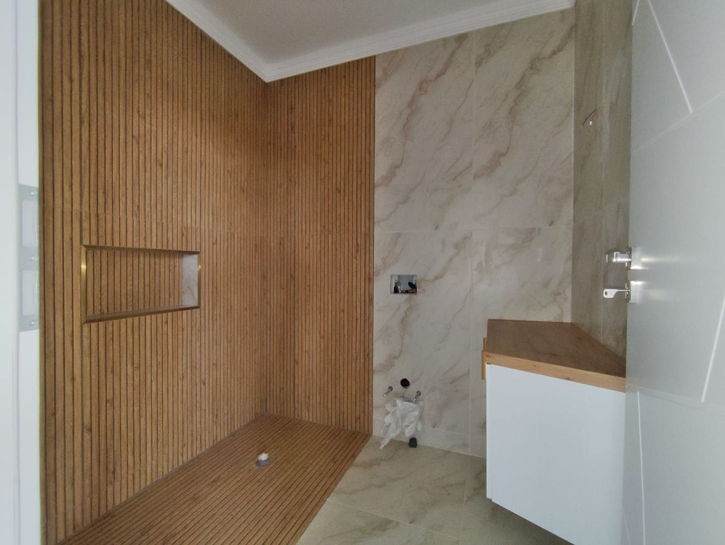 Casa in Sanmartin, Bihor – se va vinde la cheie, mobilata, utilata - Poză 13