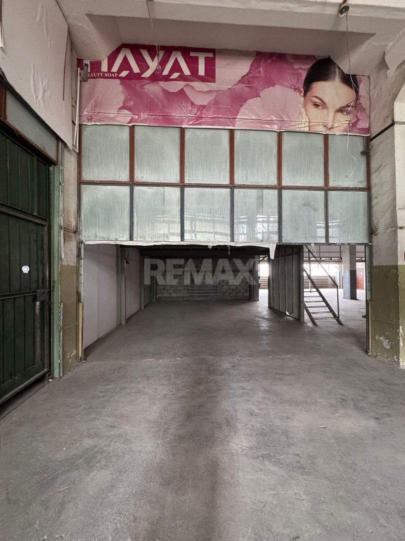 Spațiu comercial versatil în zona centrală - Poză 26