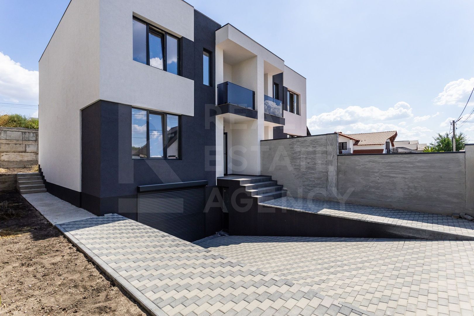Vânzare, duplex, 2 nivele, 150 mp, str. Zidarilor, Bubuieci - Poză 2