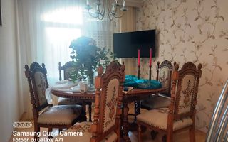 Casa lux cu 5 camere in Rontau - Poză 7