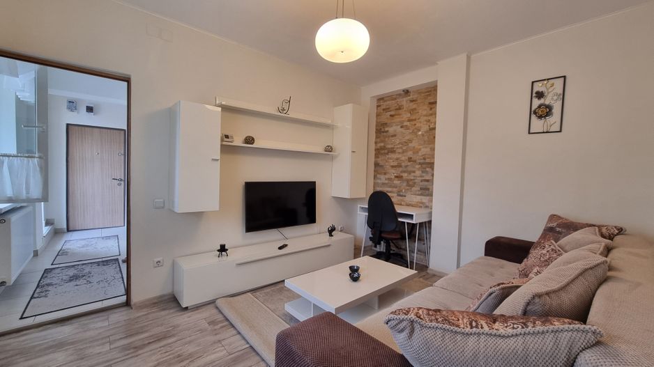 Apartament in vila // Renovat // Foisorul de Foc - Poză 1