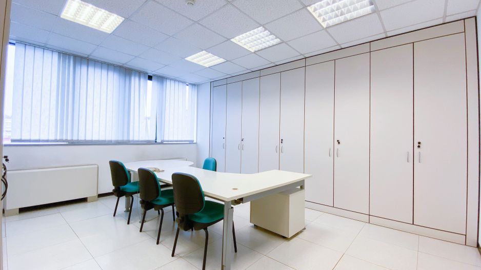 De inchiriat in cladire birouri P+5 etaje – PARTER - Poză 11