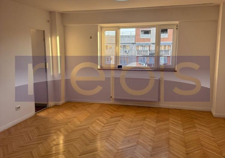 VANZARE 3 CAMERE DECOMANDAT - Calea Calarasilor-Matei Basarab - Poză 2