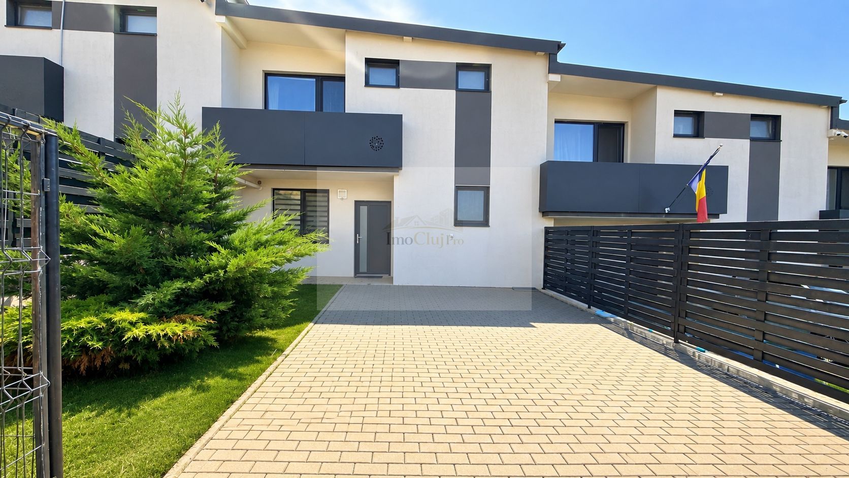 Casa tip duplex cu 4 camere și curte proprie – ideală pentru familie - Poză 24