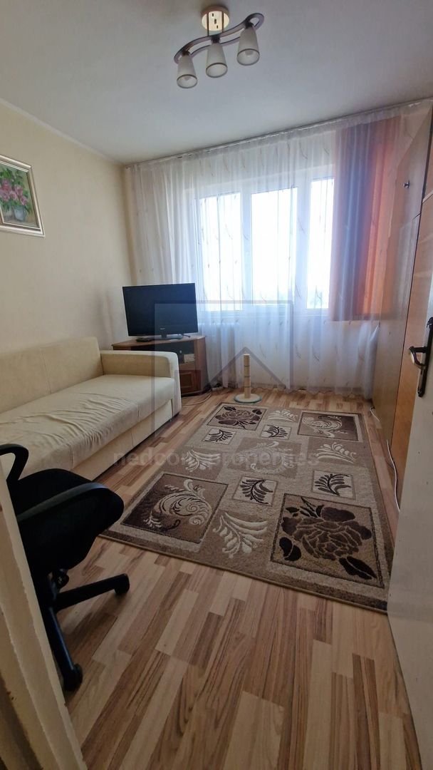 Vanzare 3 camere, Titan -  Aleea Barajul Sadului - Poză 11