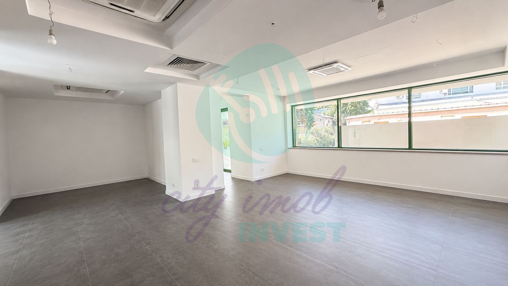 Spațiu comercial 96 mp + terasă 30 mp | Vitrină stradală - Poză 1