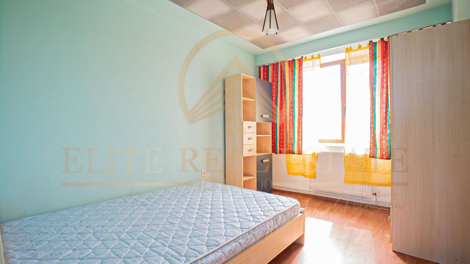 De vanzare | Apartament 4 camere | Langa Cazino | Vedere la mare - Poză 5