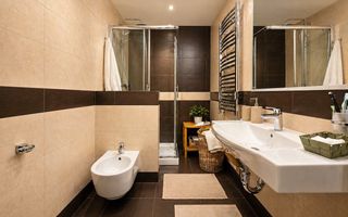 Apartament 4 camere de inchiriat piscina Iancu Nicolae - Poză 15