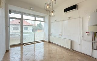 Spațiu Comercial Stradal 30 mp/Trafic Intens Auto și Pietonal/C.A.Române - Carei - Poză 3