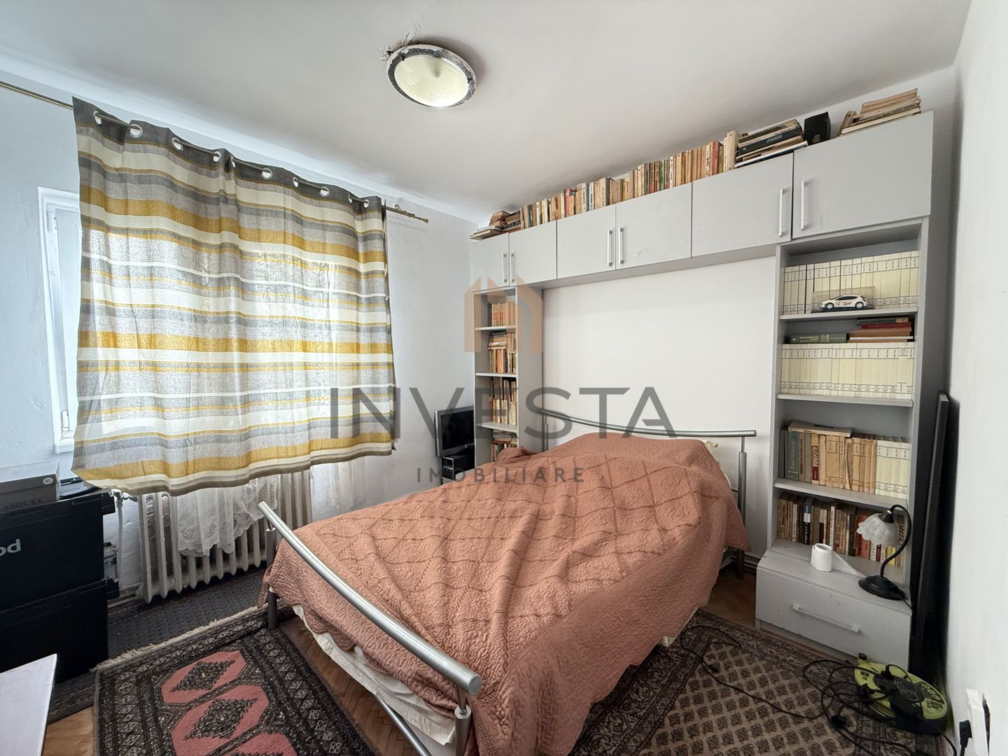 Apartament 3 camere, mobilat + parcare – Gruia. - Poză 3