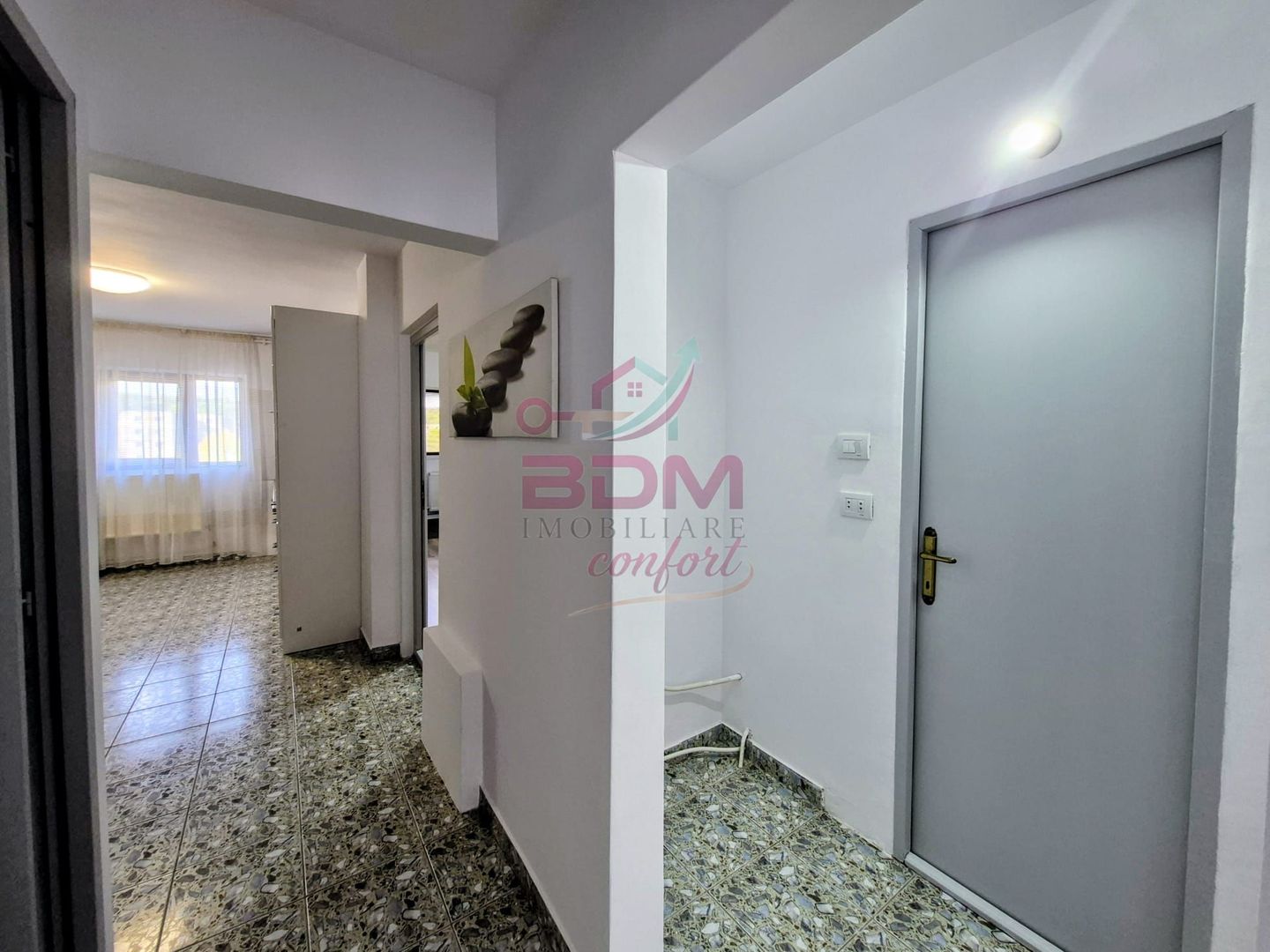 COMISION 0 I Apartament 3 camere | decomandat | etaj intermediar - Poză 9