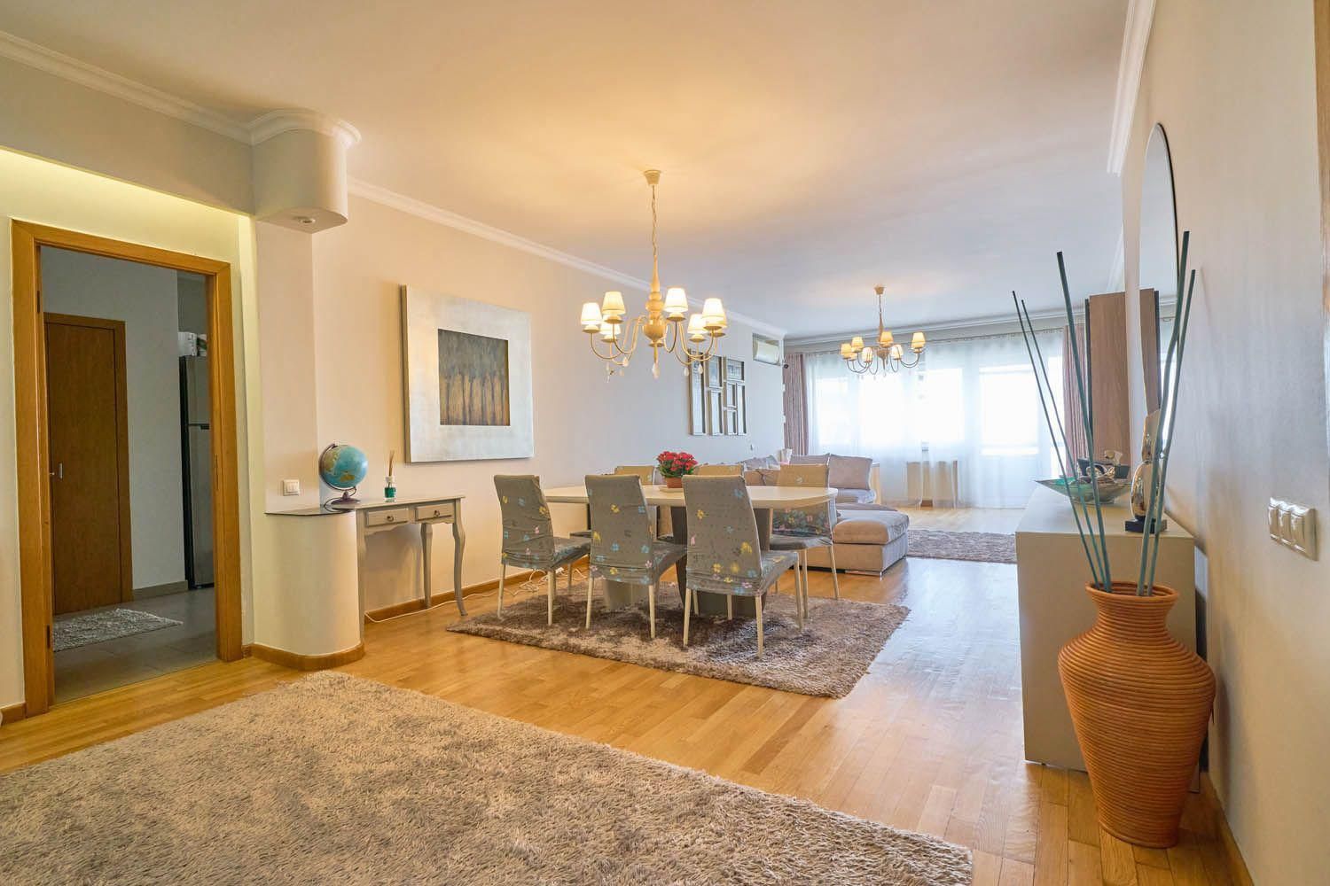 Apartament cu 3 camere decomandat în Herăstrău - Poză 30