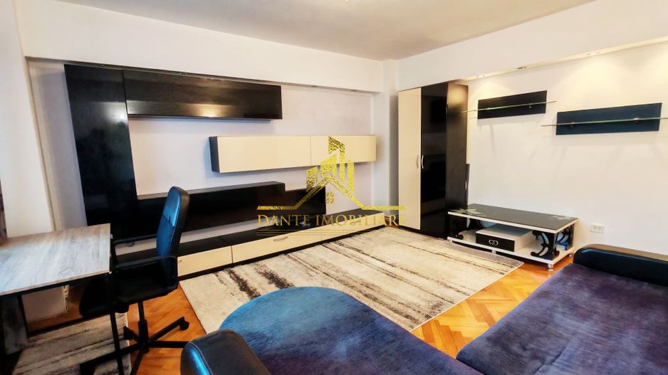 3 camere, decomandat, modern, balcon, zona Centrala, Pta Cipariu - Poză 3