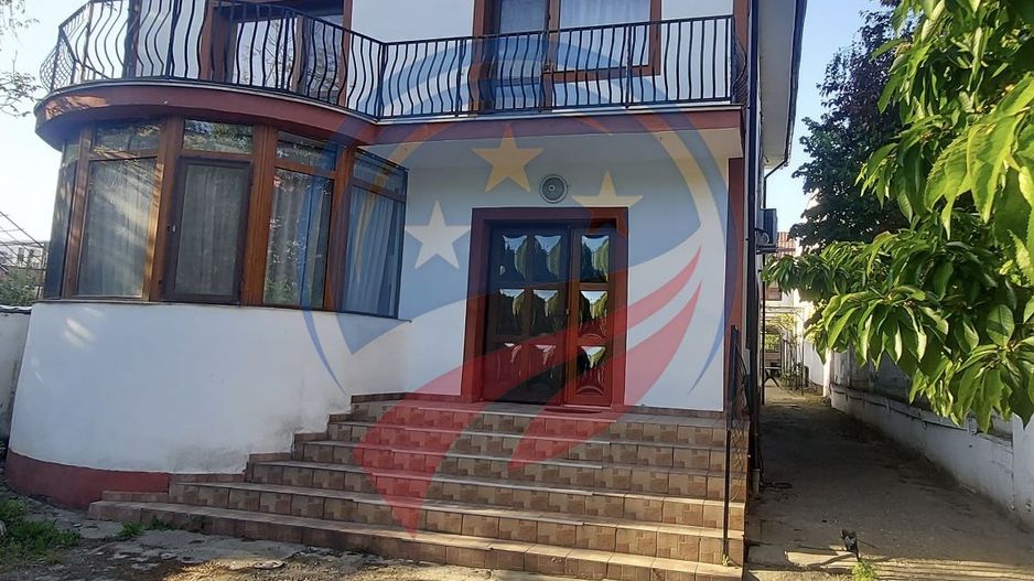 Casă spațioasă P+1, în spatele Stadionului Ion Oblemenco, Craiova - Poză 2