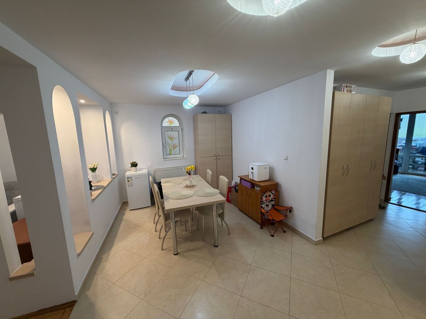 Apartament de vanzare cu 3 camere, in Alba Iulia - Poză 4