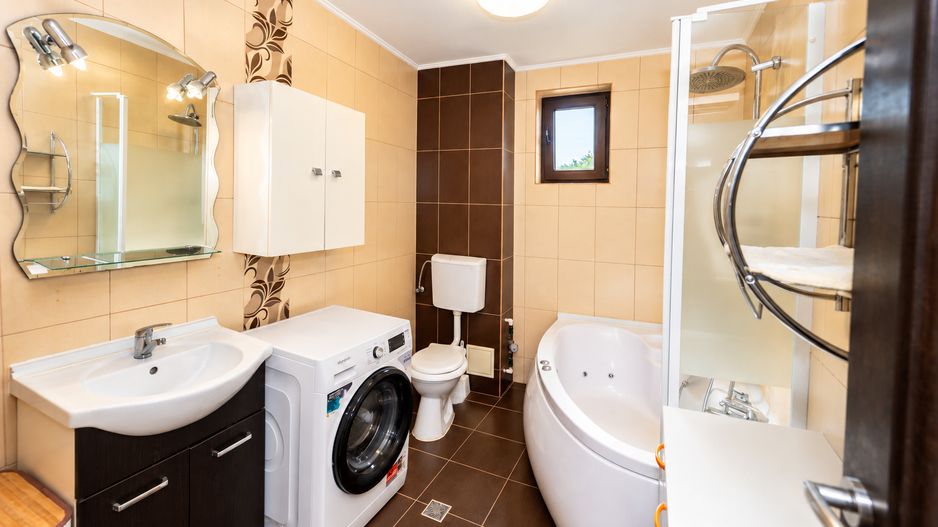 Apartament 2 camere de vanzare, 67mp mobilat, parcare, bloc cu 6 ap. - Poză 5