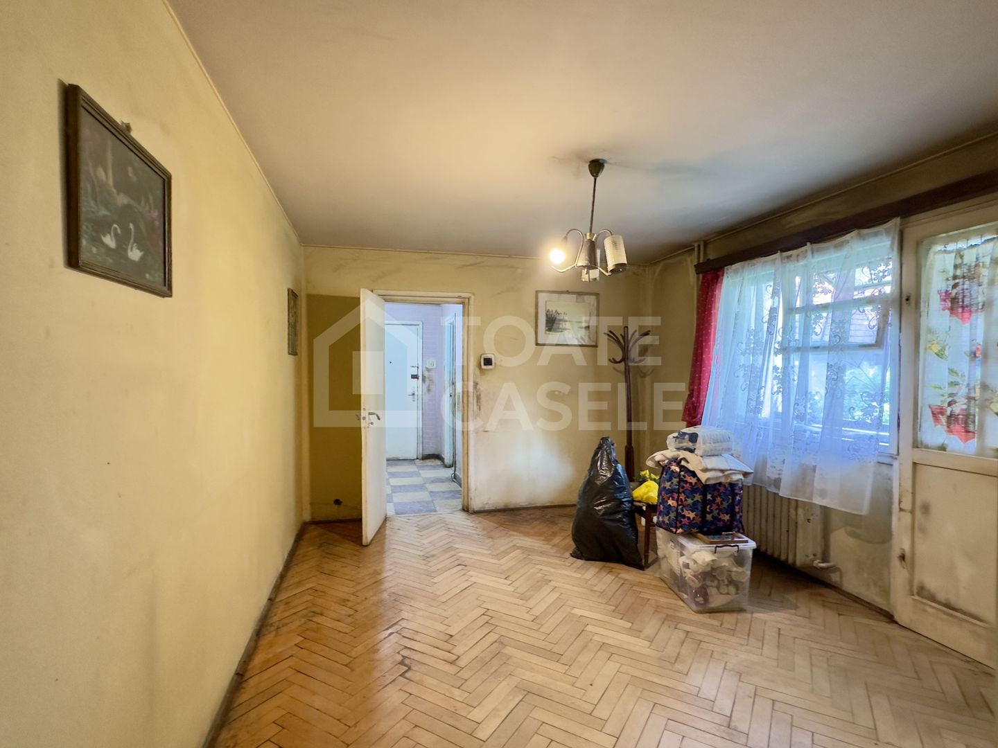 Apartament cu 3 camere, zona Politia Rutiera - Poză 3