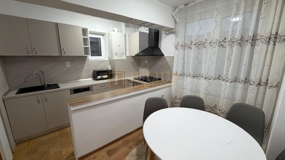Piata Unirii; dormitor +birou;parcare privata si boxa (centrala proprie si ctr.) - Poză 17