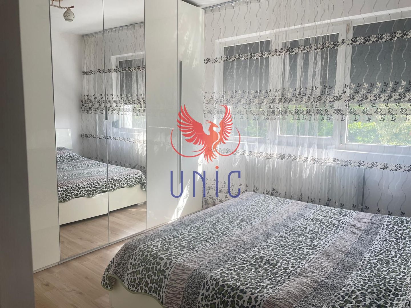 4 camere decomandate, etaj 2, centrala termica - Valea Rosie - Poză 13