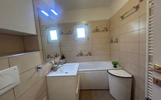 Apartament 2 camere decomandat, complet renovat, etaj 3/4,zona de sus - Poză 16