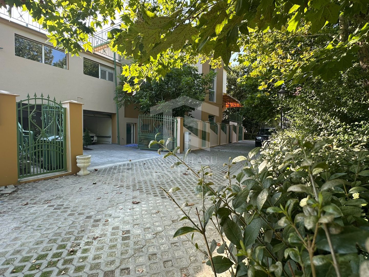 Spatiu Comercial in Parcul Primariei Snagov Ghermanesti 400 mp - Poză 3