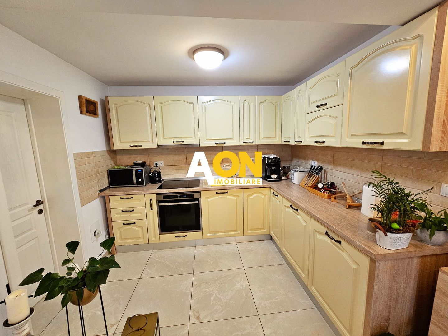 Casa cu 5 camere, 868 mp teren, ideala pt. 2 familii, zona Valea Popii - Poză 6