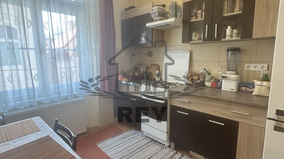 Garsonieră cu aer medieval- ideal investiție-  Cetății Sibiu - Poză 3
