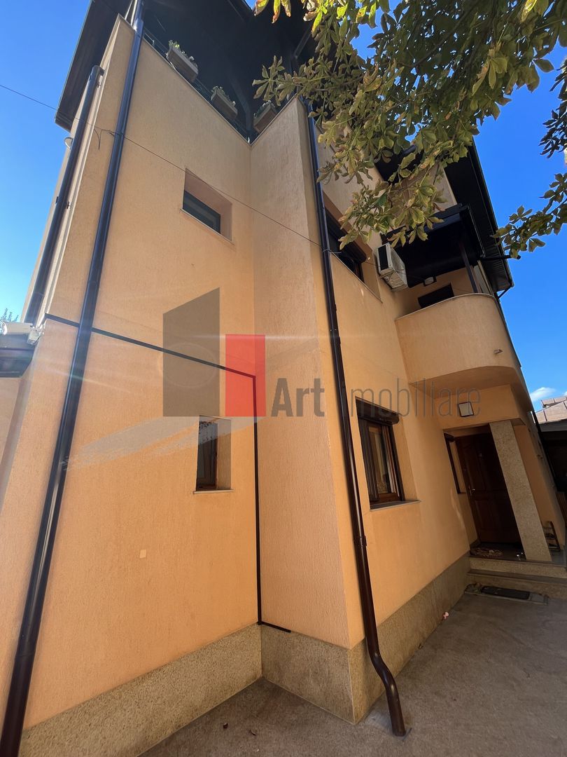 Vila "RIFINITA", Unirii-Piata Alba Iulia, intri si te indragostesti pe loc de ea - Poză 11