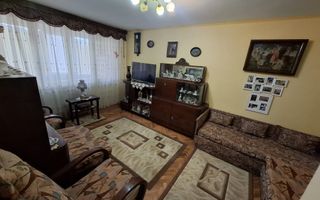 Complex studentesc, 2 camere decomandat, CENTRALA GAZ, CLIMA - Poză 12